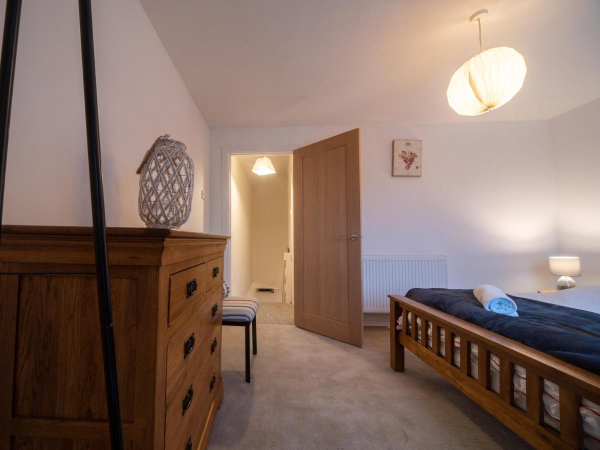 Castle View - Flat In Mumbles - Free Parking Oystermouth Exterior photo
