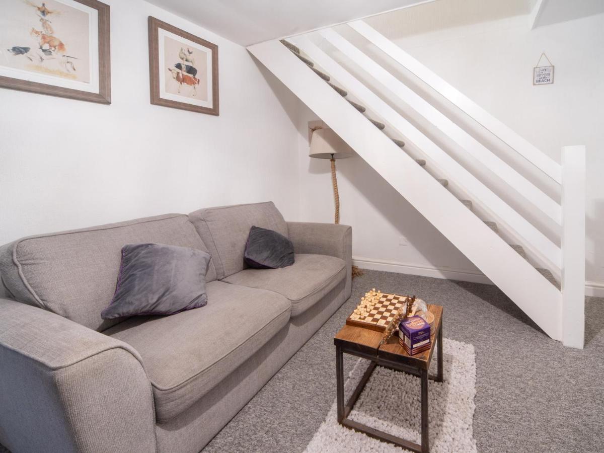 Castle View - Flat In Mumbles - Free Parking Oystermouth Exterior photo