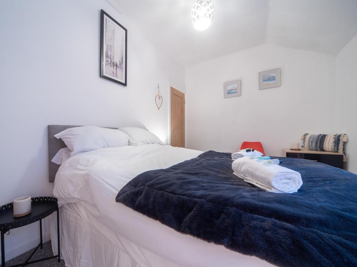 Castle View - Flat In Mumbles - Free Parking Oystermouth Exterior photo